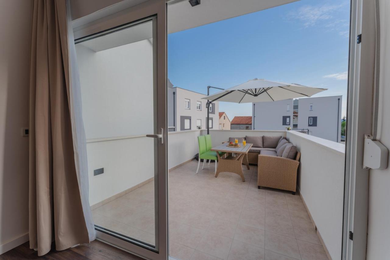 Apartment Glamorous Getaway Zadar Exterior photo