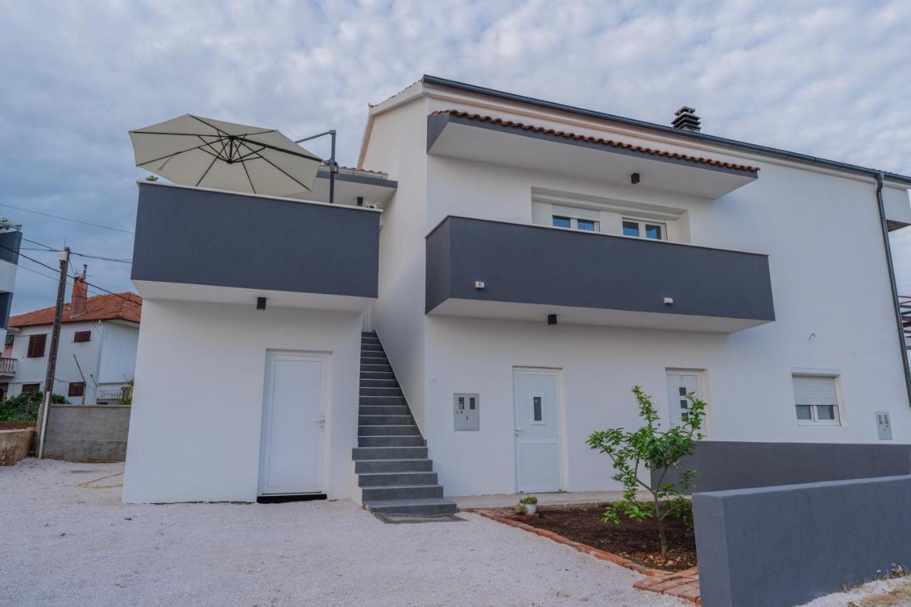 Apartment Glamorous Getaway Zadar Exterior photo
